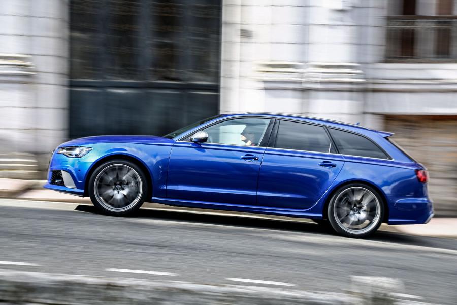  Audi RS6 Avant Performance (4G, C7) 2015 года  (WW) (фото 16 из 22)